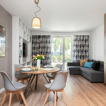 Fort Wola Apartments Warsaw By Noclegi Renters Eksteriør billede